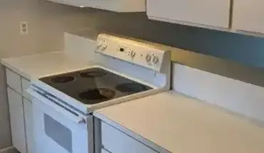 5 of 31 2044 Blackthorn Dr Apartment for rent in Champaign, IL
