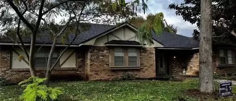 1025 Cloverdale Ln Apartment for rent in Desoto, TX
