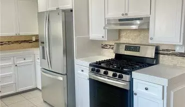3 of 69 1121 9th St Apartment for rent in Manhattan Beach, CA
