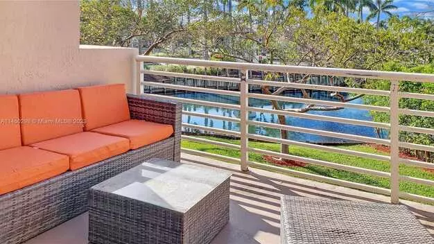 2731 Ocean Club Blvd Apartment for rent in Hollywood, FL