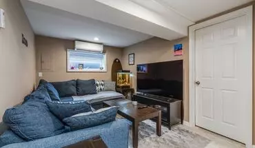 3 of 8 6 Cedar Crst Pl Apartment for rent in Dix Hills, NY