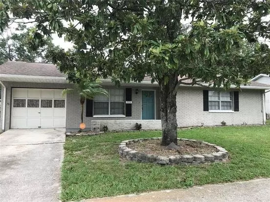 703 Chadsworth Ave Apartment for rent in Seffner, FL