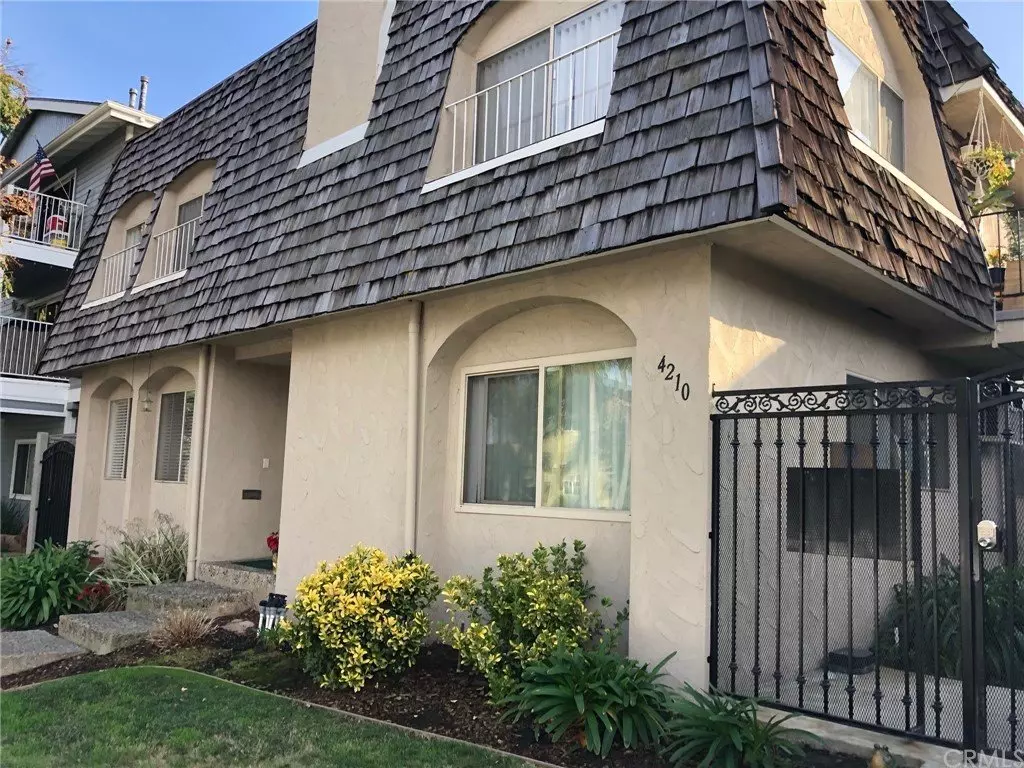 4210 E 5th St Apartment for rent in Long Beach, CA