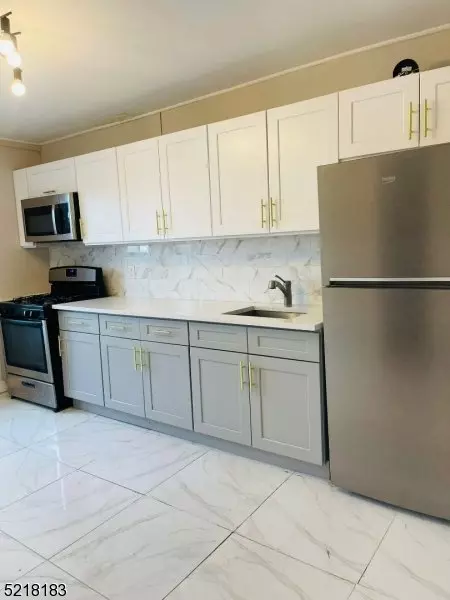 1088 Ave C Apartment for rent in Bayonne, NJ