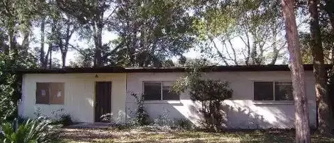 2100 NW 55th Ter Apartment for rent in Gainesville, FL