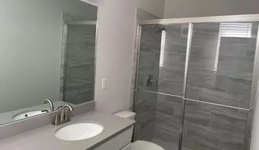 3 of 11 3761 NE 1st Way Apartment for rent in Gainesville, FL