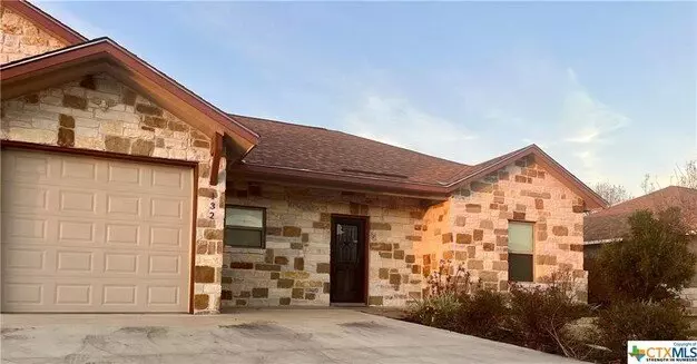 132 Navarro Xing Apartment for rent in Seguin, TX
