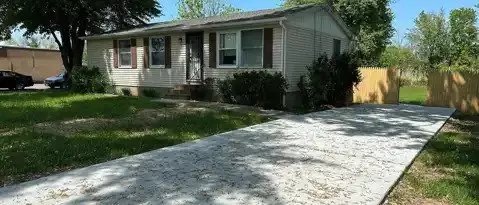 163 6th Ave Apartment for rent in Carneys Point, NJ