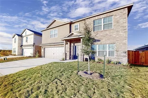 17212 Crowndale Dr Apartment for rent in Manor, TX
