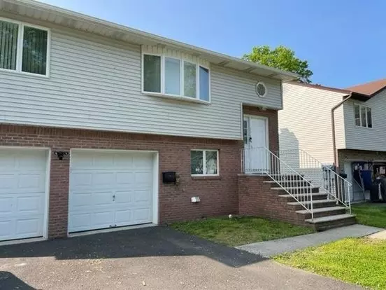 234 Lee St Apartment for rent in Elmwood Park, NJ