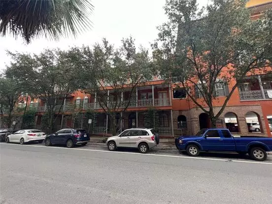 325 NW 14th St Apartment for rent in Gainesville, FL