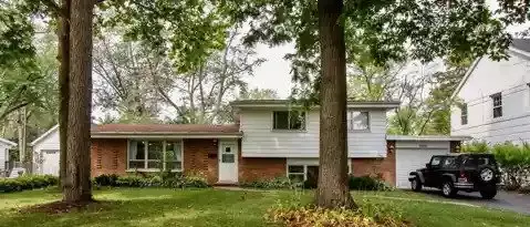 1250 Cavell Ave Apartment for rent in Highland Park, IL