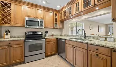 3 of 37 1204 Commonwealth Cir Apartment for rent in Naples, FL