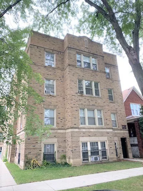 5544 W Leland Ave Apartment for rent in Chicago, IL