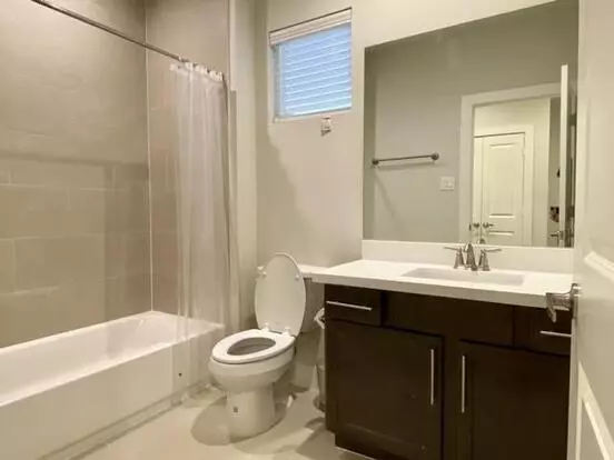 1910 Hollister Spruce Ln Apartment for rent in Houston, TX