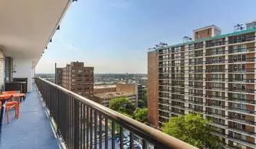3 of 124 5855 N Sheridan Rd Apartment for rent in Chicago, IL