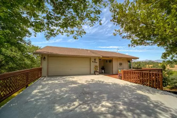 3400 Hillcrest St Apartment for rent in Redding, CA