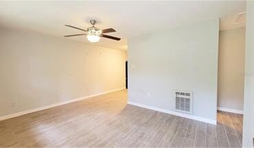 5320 Pine St Apartment for rent in Seffner, FL