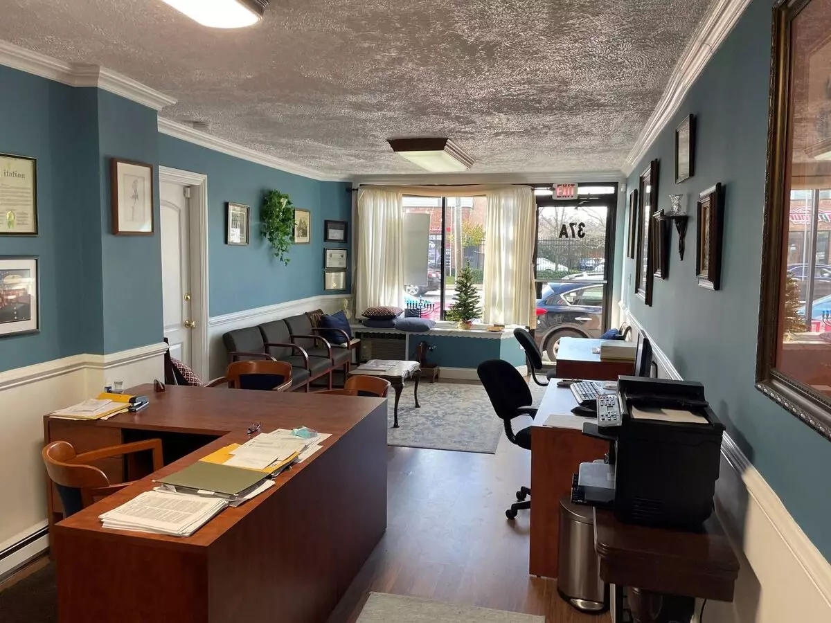 37 A Cedar Swamp Rd Apartment for rent in Glen Cove, NY