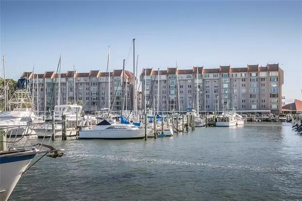 632 Edgewater Dr Apartment for rent in Dunedin, FL