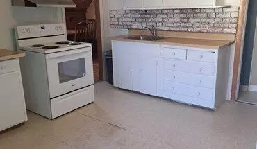 4 of 11 6 Berkshire St Apartment for rent in Worcester, MA