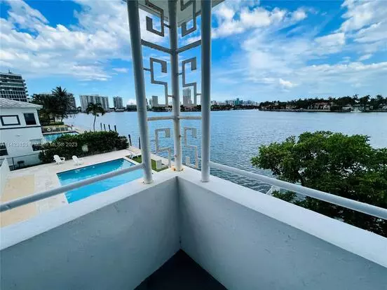 960 Bay Dr Apartment for rent in Miami Beach, FL