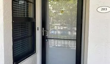 2 of 202 6 Royal Palm Way Apartment for rent in Boca Raton, FL