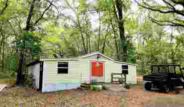 1407 N Springfield St Apartment for rent in Perry, FL