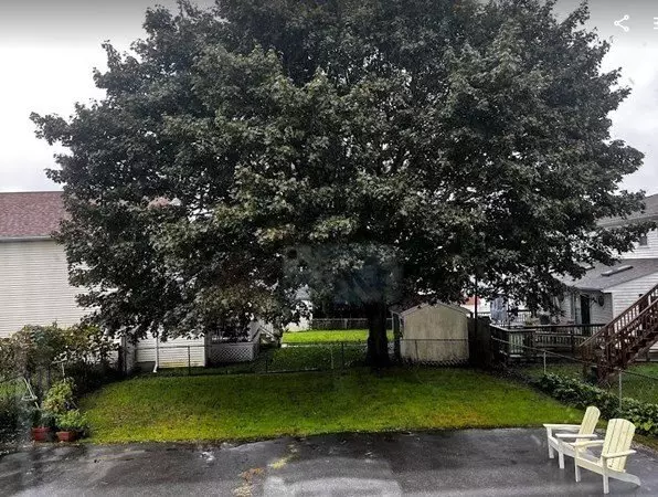 689 King St Apartment for rent in Fall River, MA