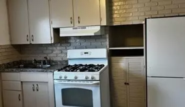 3 of 32 689 King St Apartment for rent in Fall River, MA