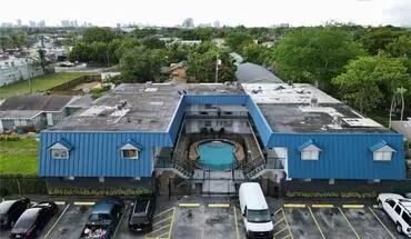 2 of 11 37 SW 14th St Apartment for rent in Dania Beach, FL
