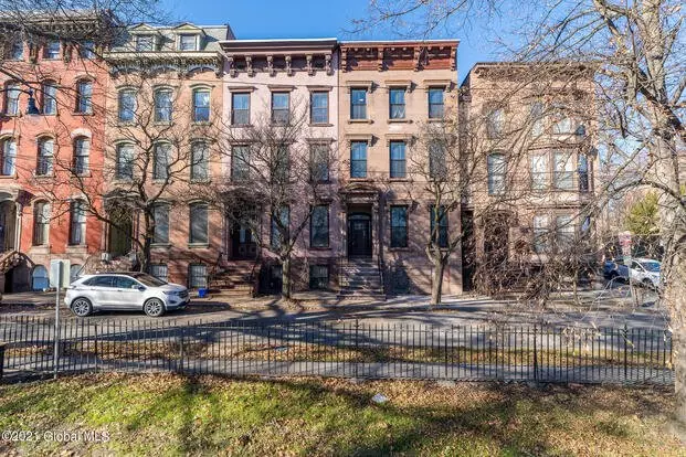 10 Hall Pl Apartment for rent in Alba, NY