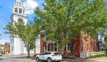 31 Federal St Apartment for rent in Newburyport, MA