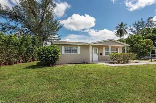 518 14th St N Apartment for rent in Naples, FL