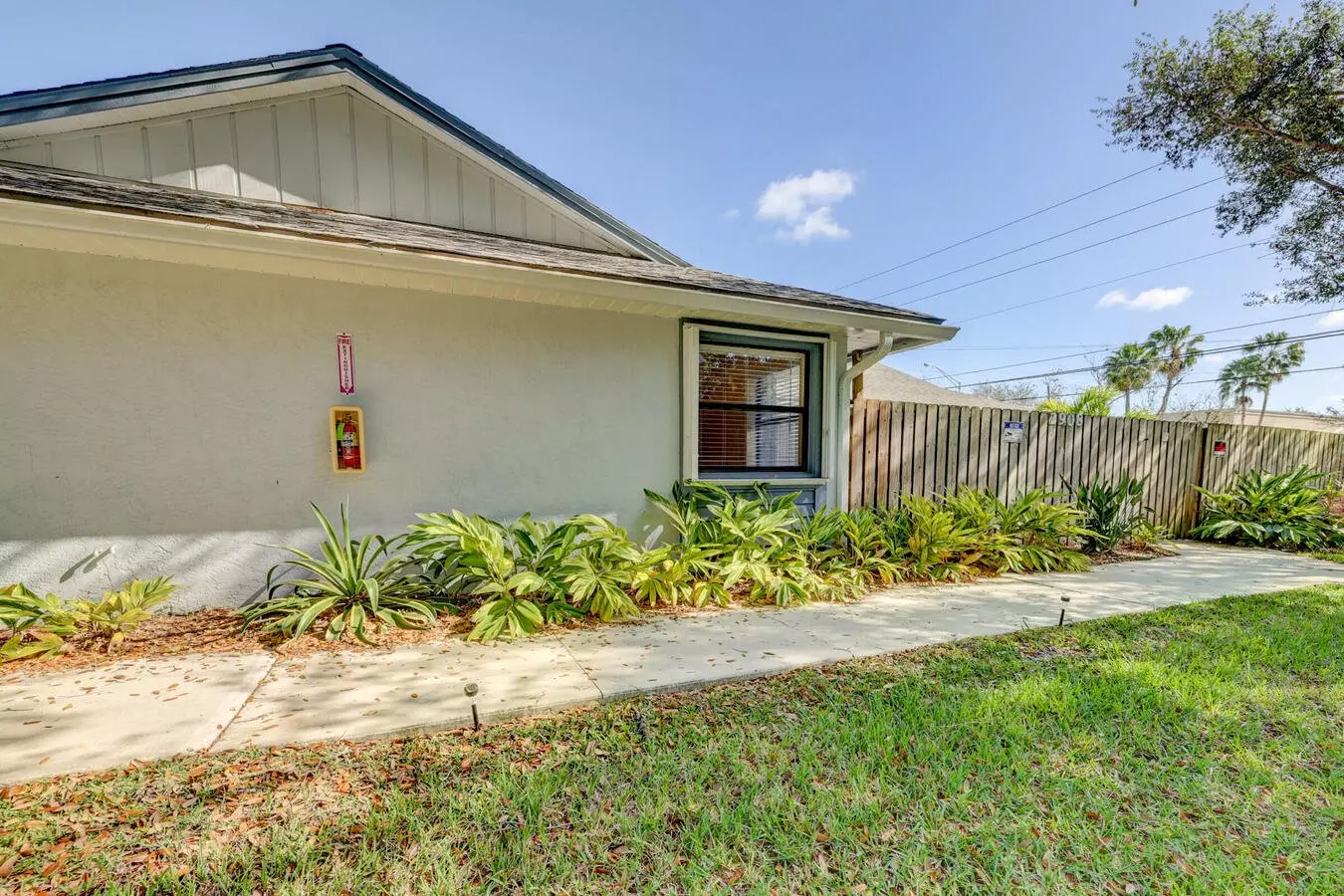 2908 SW Port St Apartment for rent in Port St Lucie, FL