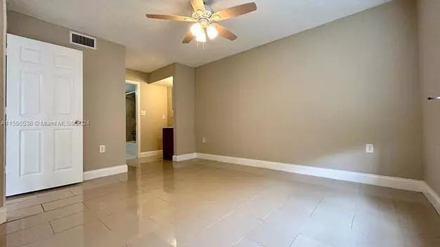 14108 Glenmoor Dr Apartment for rent in West Palm Beach, FL