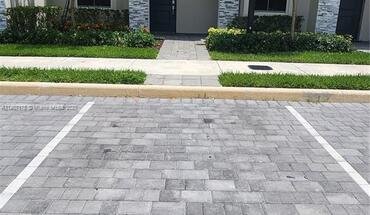 2708 SE 15th Ct Apartment for rent in Homestead, FL