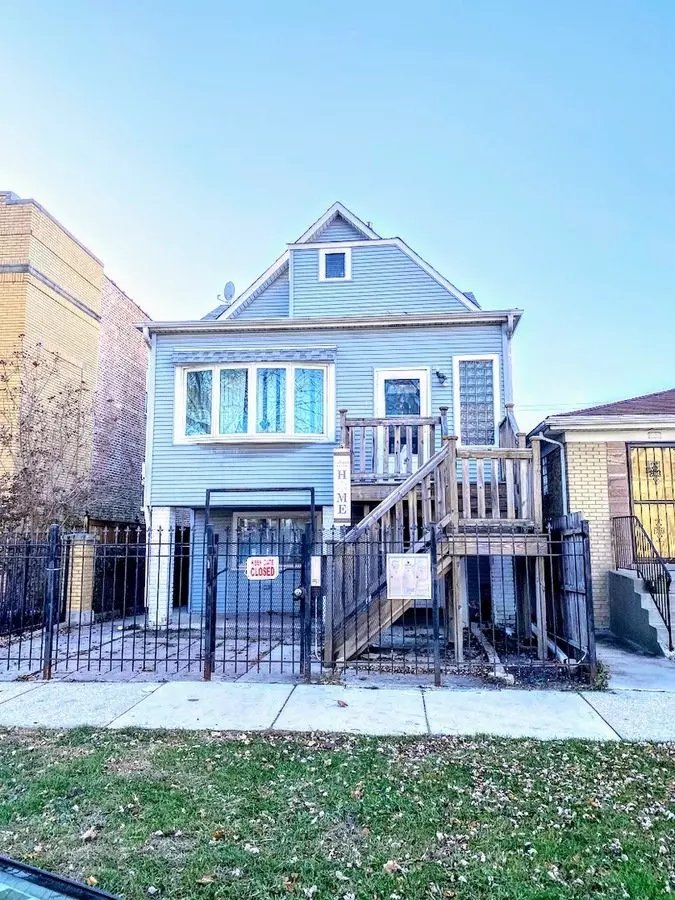 4610 N Harding Ave Apartment for rent in Chicago, IL