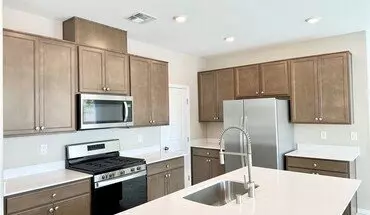 5 of 33 5803 Holbeche St Apartment for rent in Las Vegas, NV