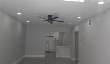 3 of 21 1109 NE 1st St Apartment for rent in Fort Lauderdale, FL