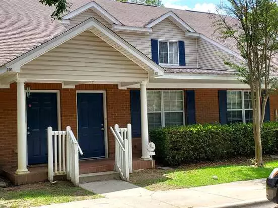 2740 W Tharpe St Apartment for rent in Tallahassee, FL