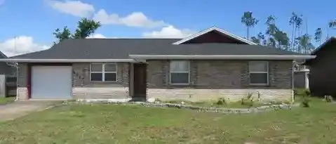 2005 Geralo Ln Apartment for rent in Lynn Haven, FL