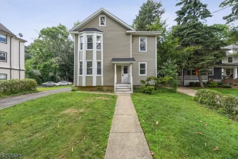 67 Dunnell Rd Apartment for rent in Maplewood, NJ