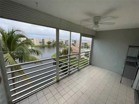 424 SE 10th St Apartment for rent in Dania Beach, FL