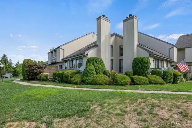 14 Spencer St Apartment for rent in Somerset, NJ