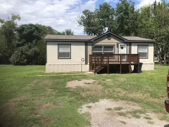 2107 Smith St Apartment for rent in Waller, TX