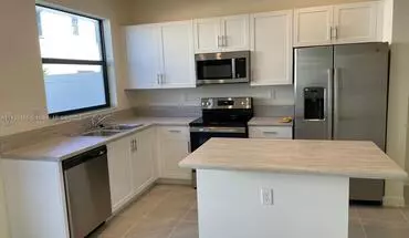 5 of 15 3431 W 112th Ter Apartment for rent in Hialeah, FL
