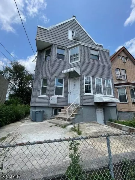 39 Maple Ave Apartment for rent in Irvington, NJ