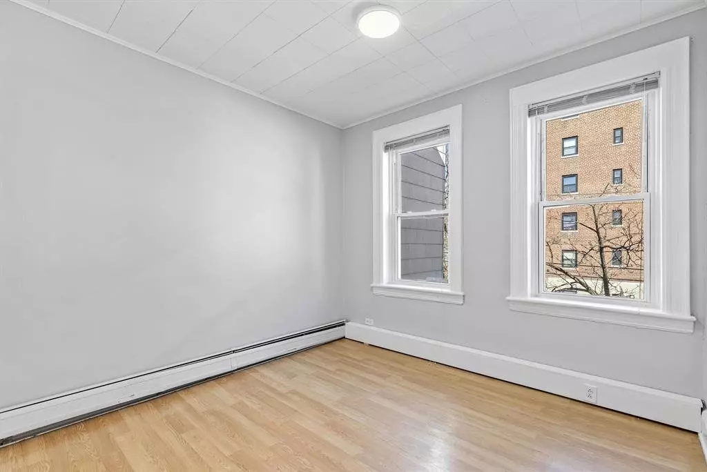 44 E 18th St Apartment for rent in Bayonne, NJ