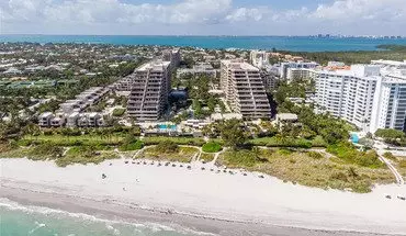 4 of 114 251 Crandon Blvd Apartment for rent in Key Biscayne, FL